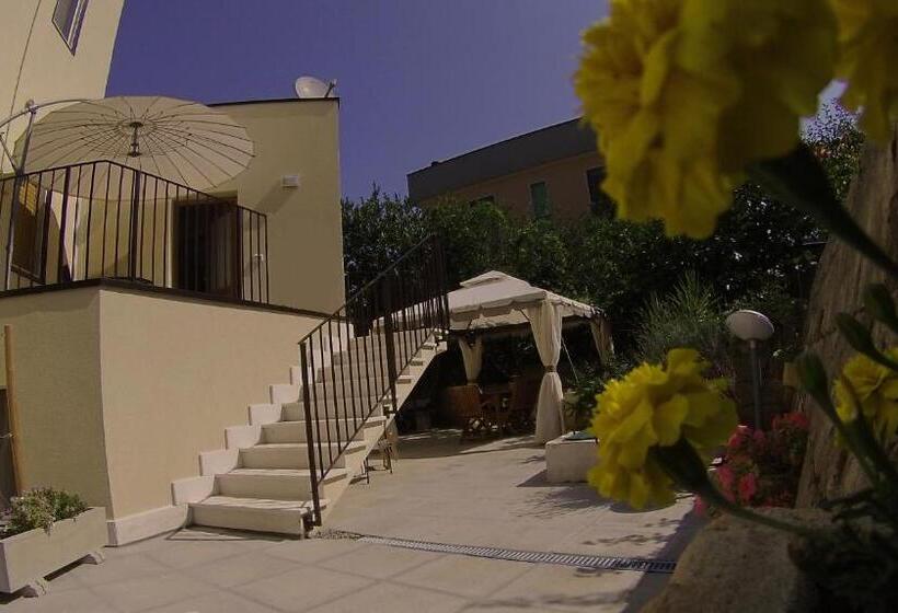 Bed And Breakfast Accerassole