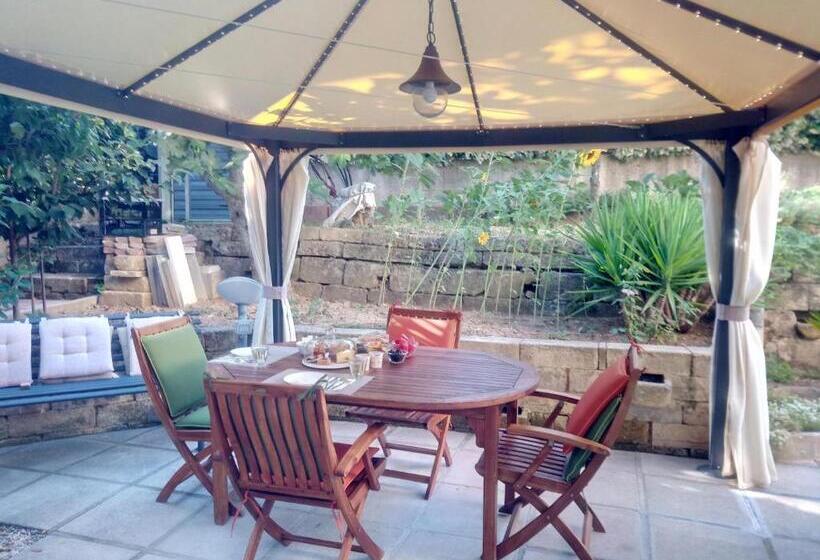 Bed And Breakfast Accerassole