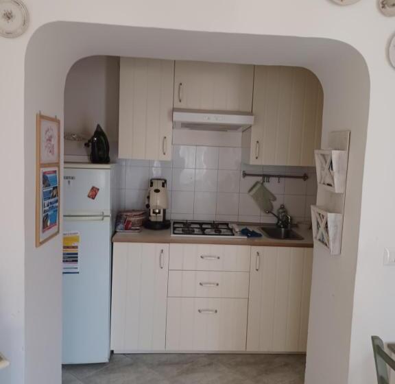 تختخواب و صبحانه La Corte Delle Vanità