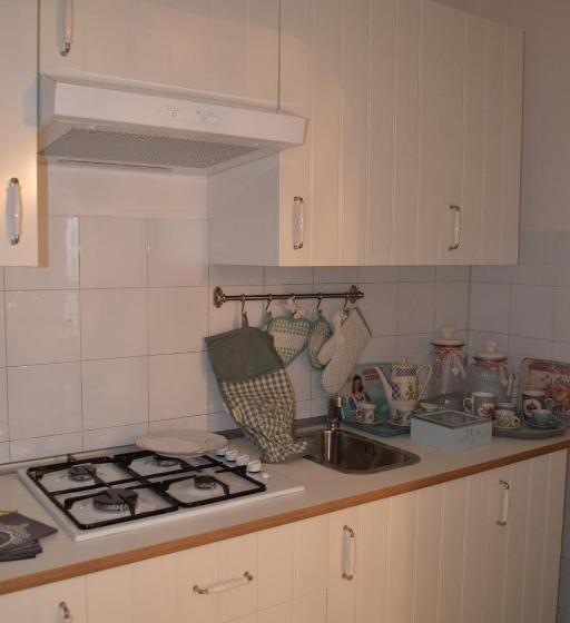 تختخواب و صبحانه La Corte Delle Vanità