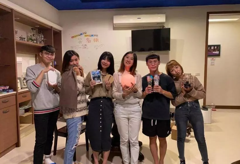 هاستل 黎明漫步民宿