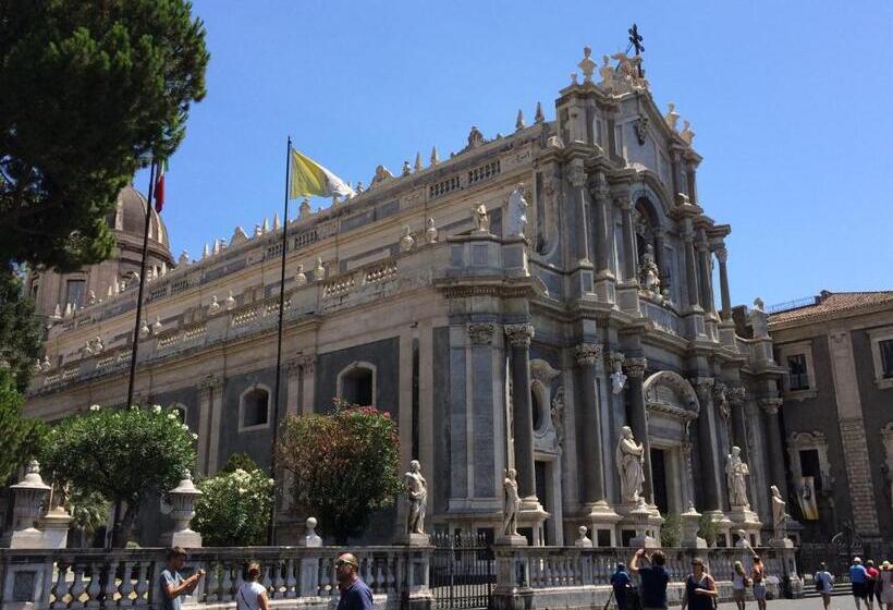 Apartment For 2 In Catania, B&b Le Voci Del Mercato