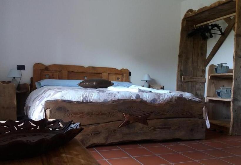 호텔 Rifugio Al Lago Del Mortirolo In Inverno Raggiungibile Solo A Piedi