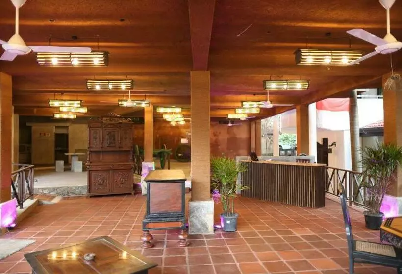 ホテル Villa Pinnawala & Restaurant