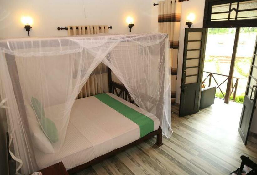 Hotell Villa Pinnawala & Restaurant