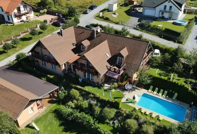 ペンション Apartments Lipno Serafin