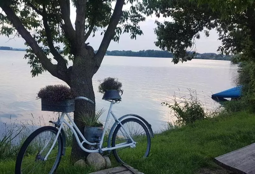 Majatalo Penzion Pasohlávky