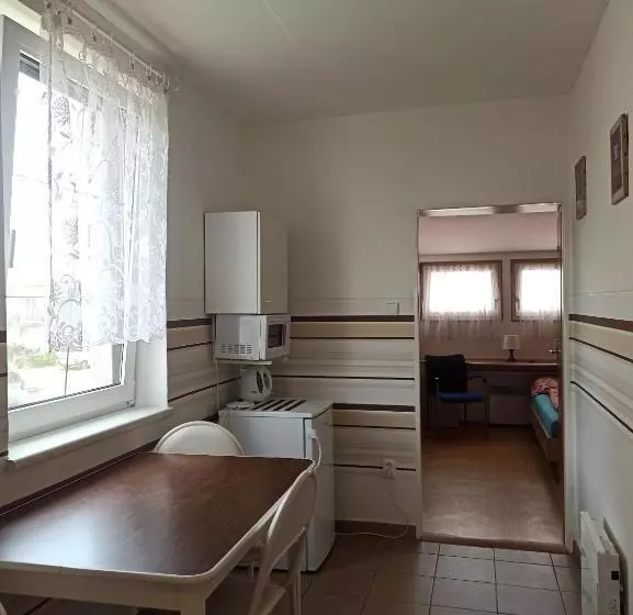 Majatalo Penzion Pasohlávky