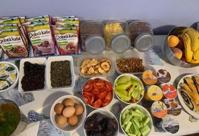 ペンション Rekreačný Dom Sisi