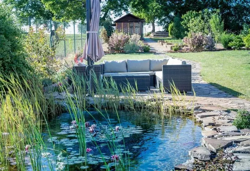 ペンション Rekreačný Dom Sisi