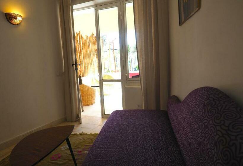 Hospedaria Dar Tifrouine