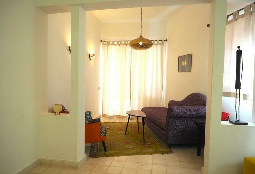 Hospedaria Dar Tifrouine