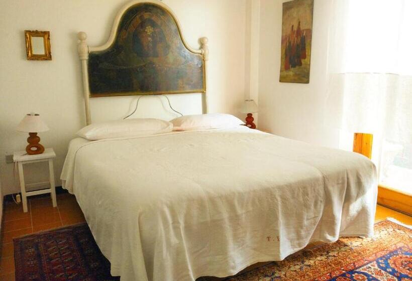 ベッドアンドブレックファースト Amariglio