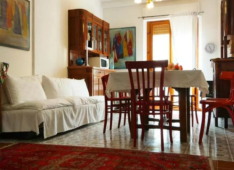 Aamiaismajoitus (B&B) Amariglio