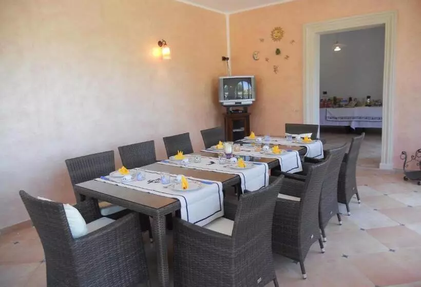 Aamiaismajoitus (B&B) Brezza Di Mare