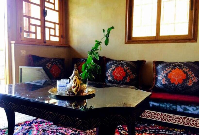 Bed and Breakfast Gite Tizi Mizik