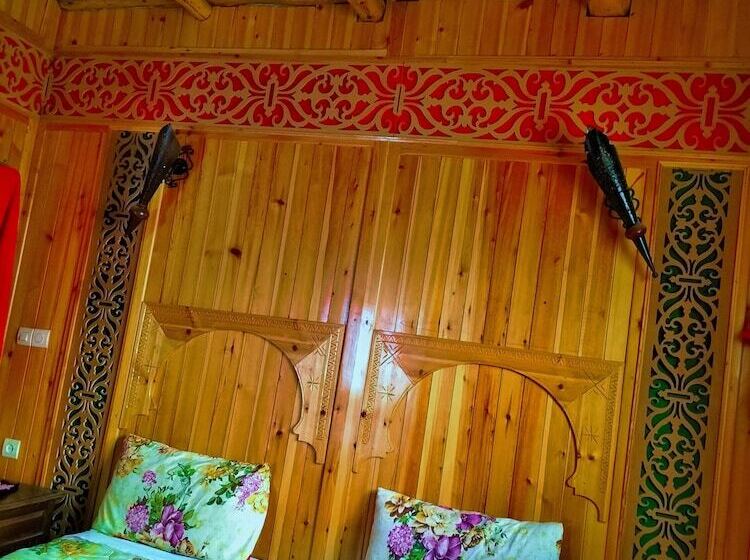 Bed and Breakfast Gite Tizi Mizik