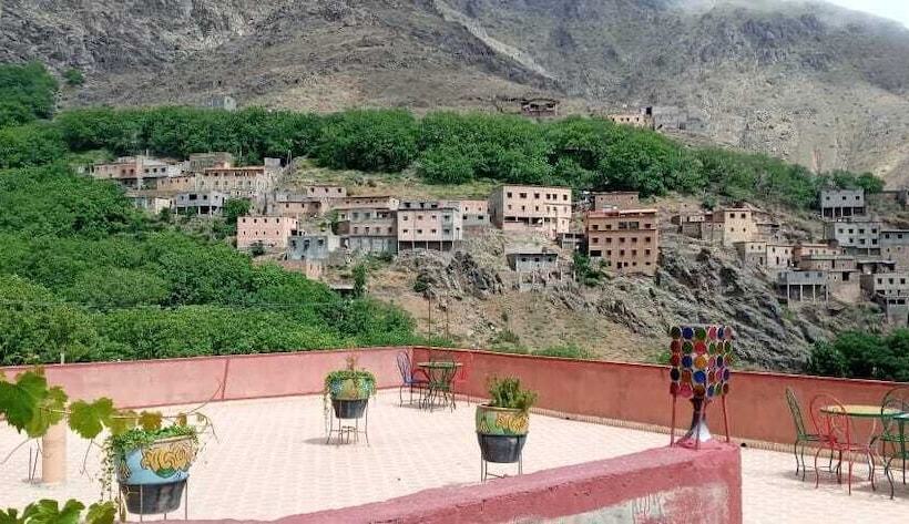 Bed and Breakfast Gite Tizi Mizik