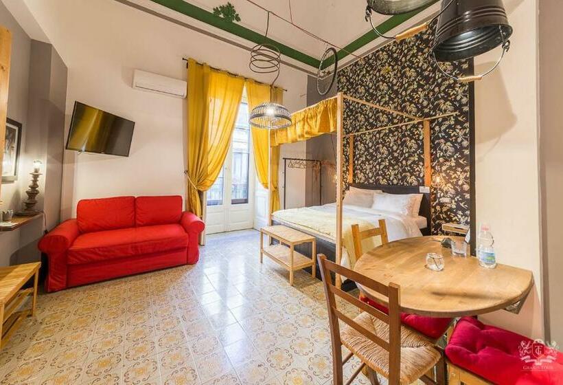مبيت وإفطار Grand Tour Design Guest House Catania Self Check In