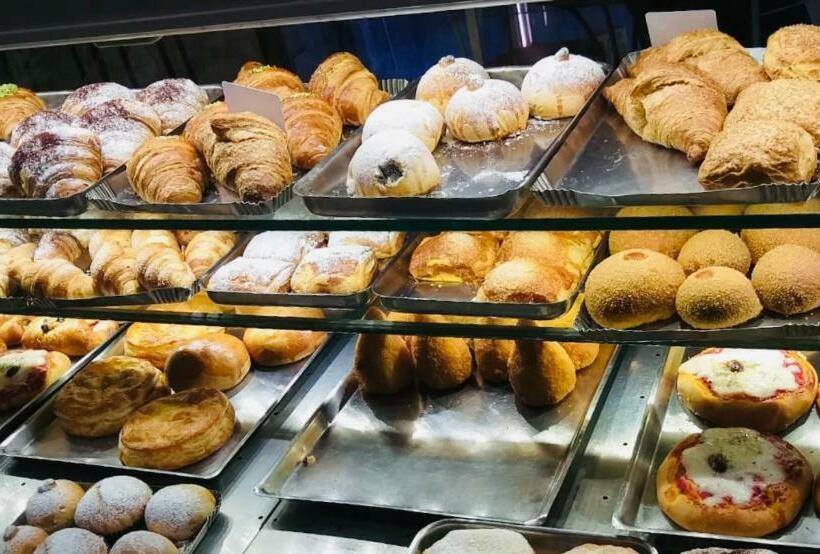 مبيت وإفطار Grand Tour Design Guest House Catania Self Check In