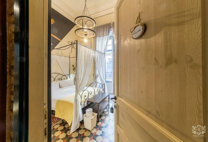 مبيت وإفطار Grand Tour Design Guest House Catania Self Check In