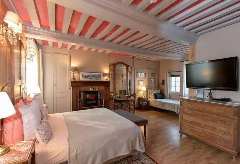 ベッドアンドブレックファースト La Maison De Honfleur