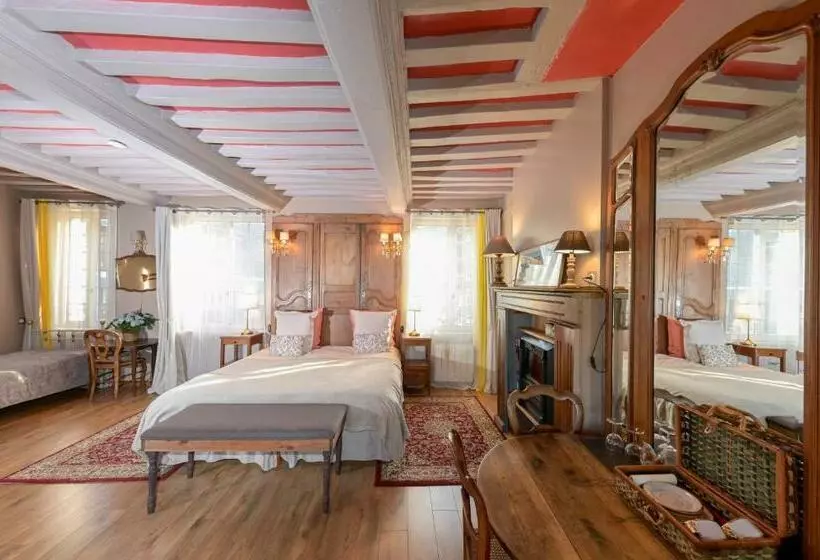 ベッドアンドブレックファースト La Maison De Honfleur