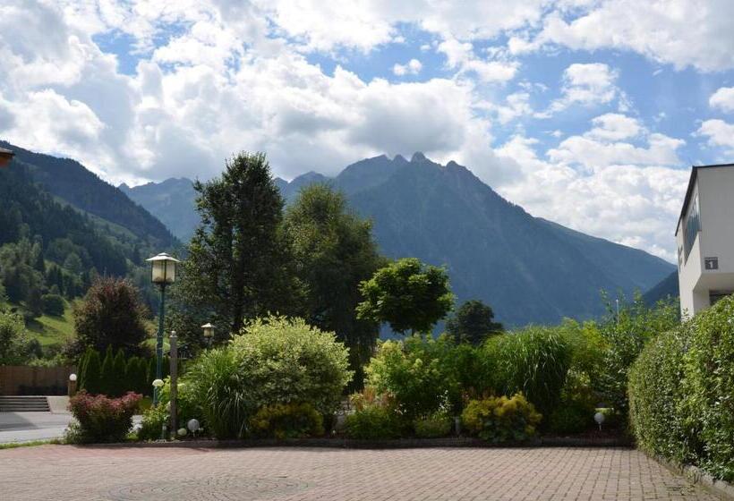 Bed and Breakfast Pension Dorfplatzl