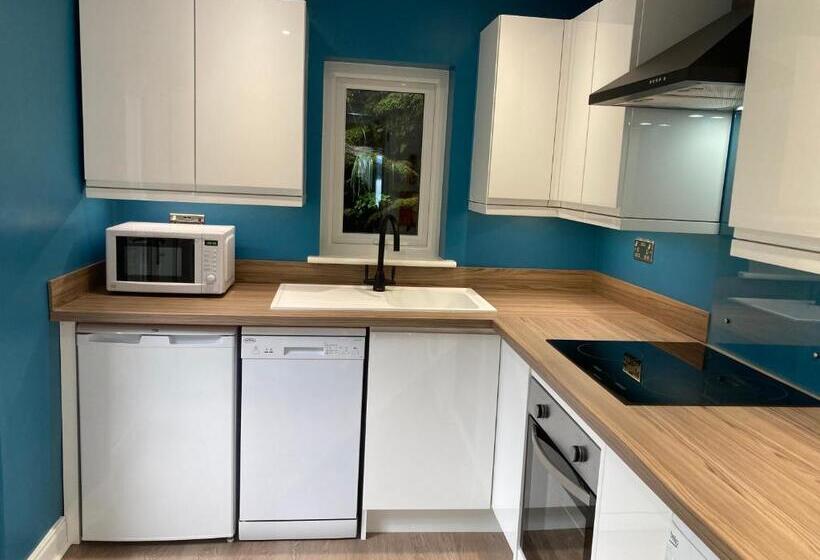 Craigneuk Near Oban, Stunning Home With Sea Views