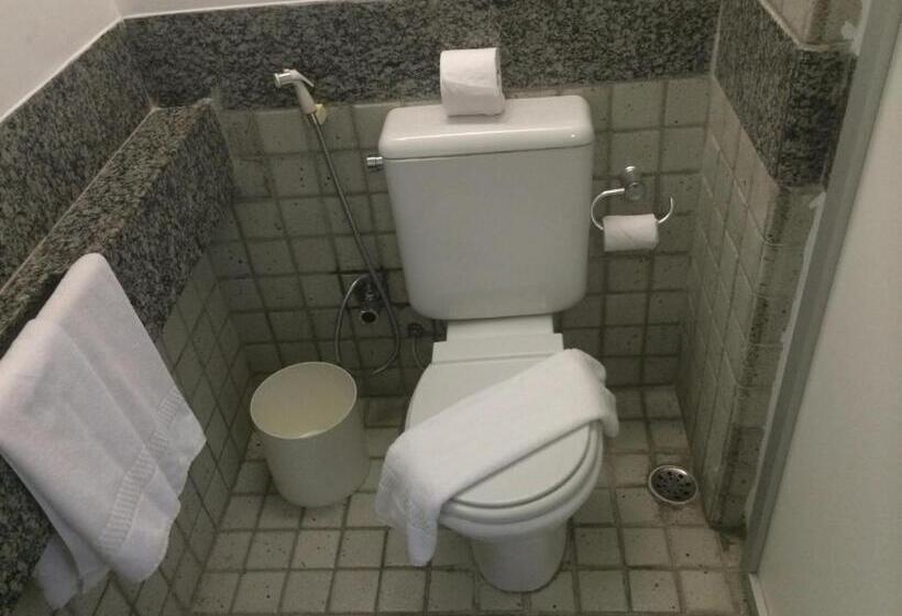 Hotel Mc Golden Flats