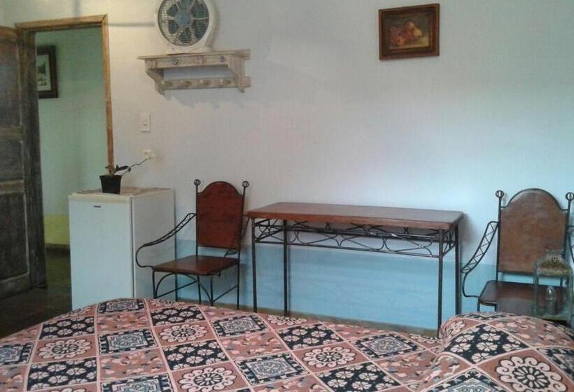 هتل Pouso Realeza