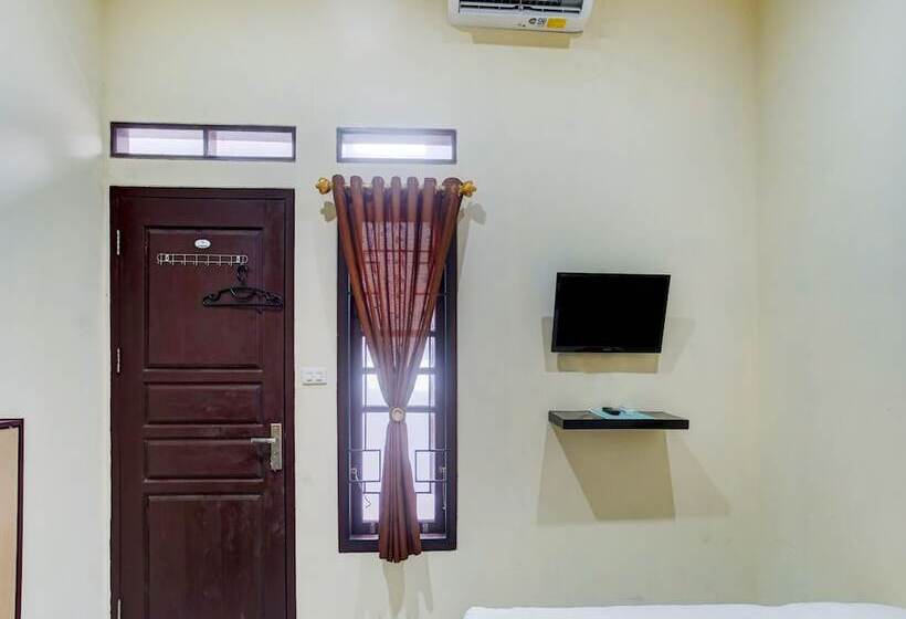 هتل Spot On 90659 Griya Tentrem Syariah