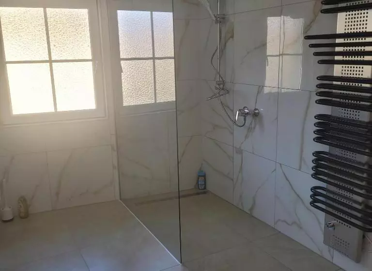 Majatalo Gästehaus Metropolitan