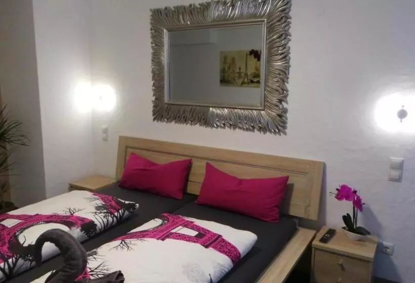 Majatalo Gästehaus Metropolitan