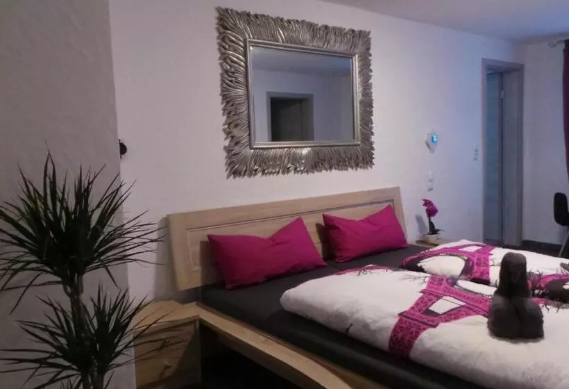 Majatalo Gästehaus Metropolitan