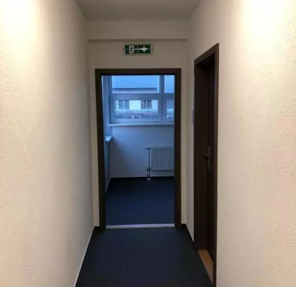 ペンション Penzión Squash