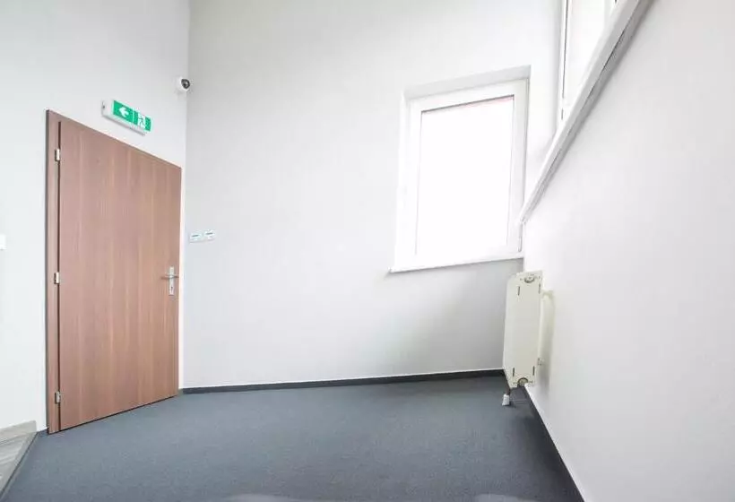 ペンション Penzión Squash