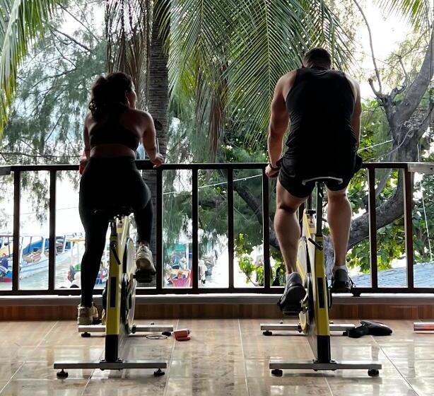 پانسیون Tropica Gili Total Body Fit