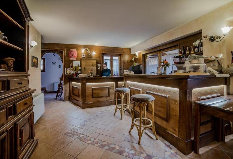 Bed and Breakfast Albergo Ad Astra