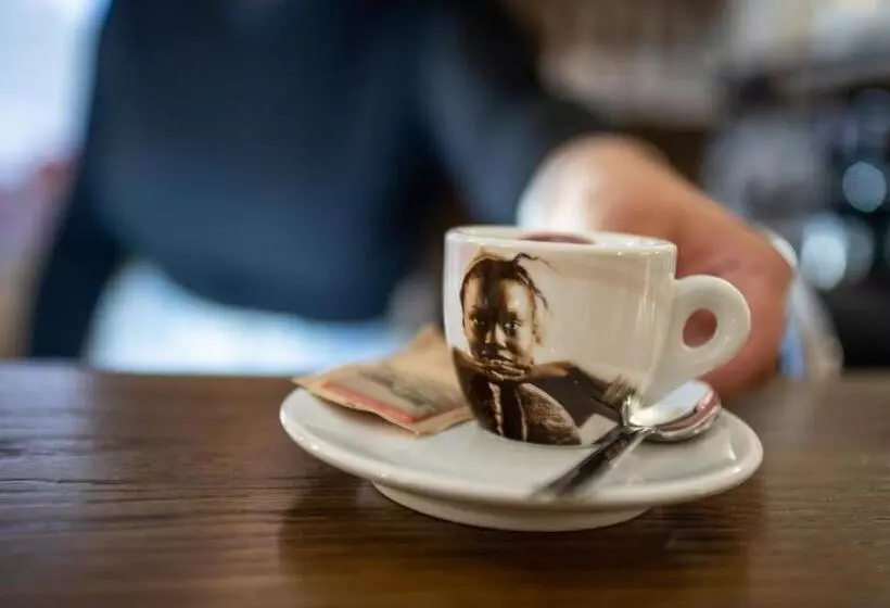 Aamiaismajoitus (B&B) Albergo Ad Astra