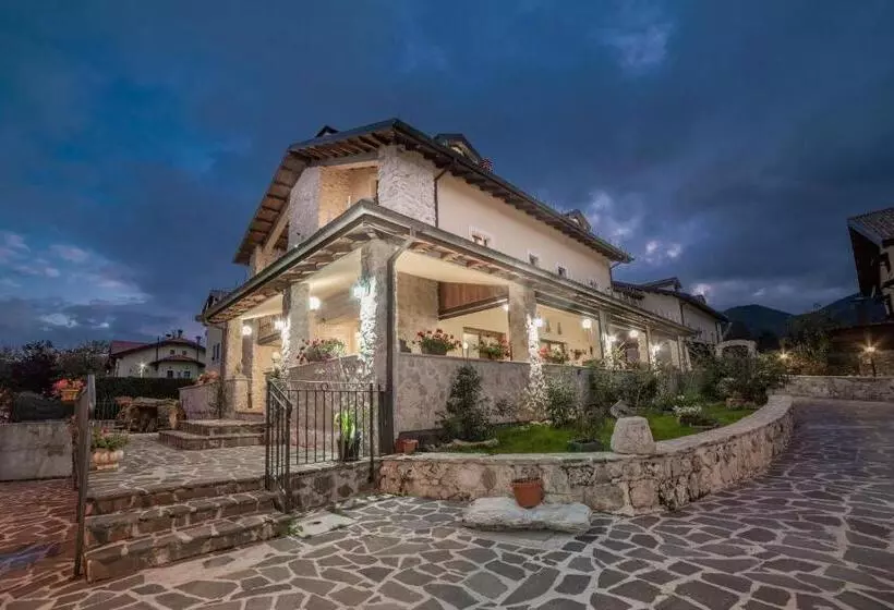 Aamiaismajoitus (B&B) Albergo Ad Astra