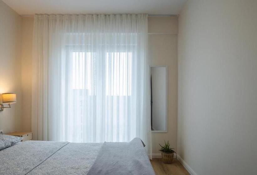 Bleri Apartment, Near Prishtina Center, Parking Available