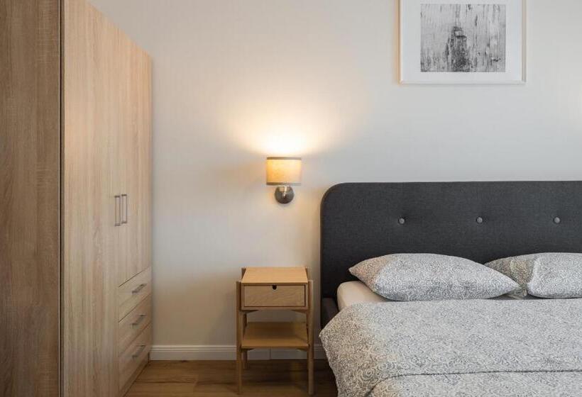 Bleri Apartment, Near Prishtina Center, Parking Available