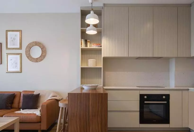 Bleri Apartment, Near Prishtina Center, Parking Available
