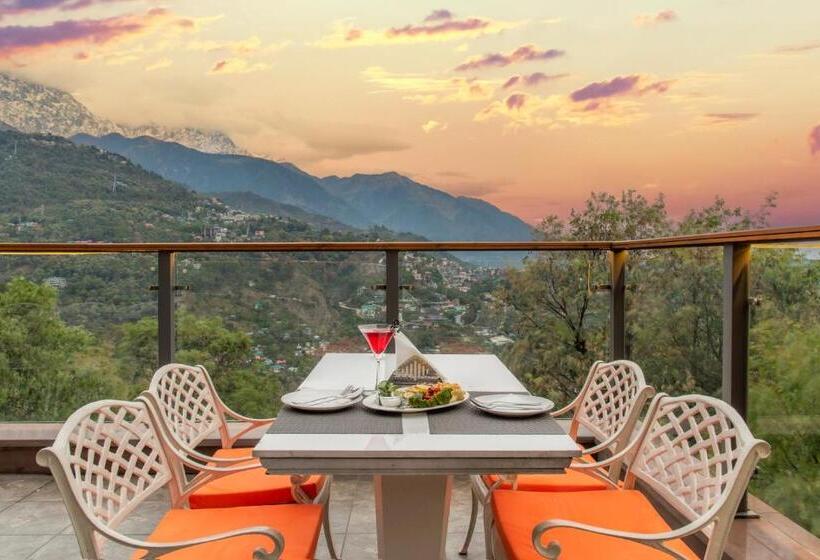 בית מלון כפרי Echor Mandara Treevilla Dharamshala