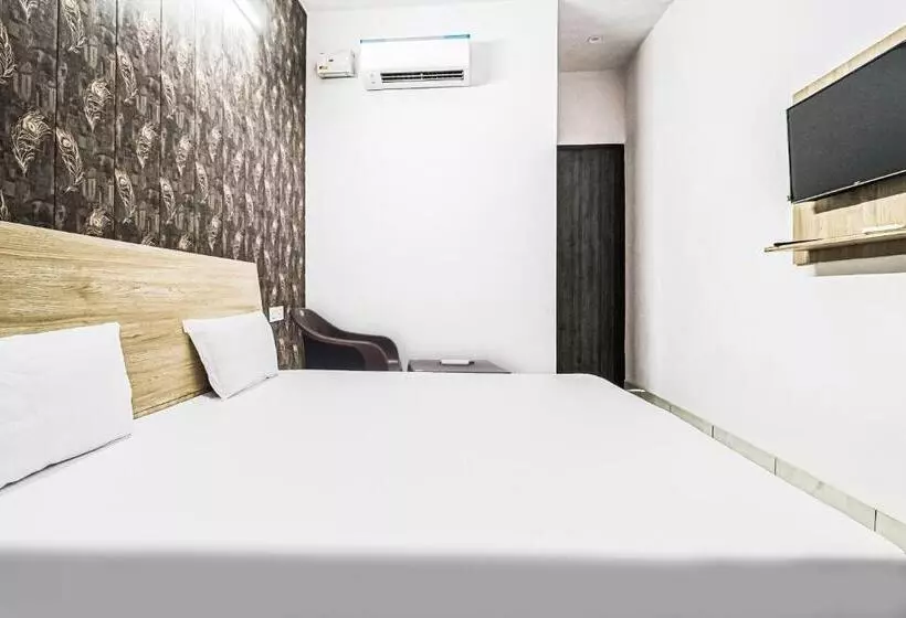 ホテル Oyo 82616 Prime Property