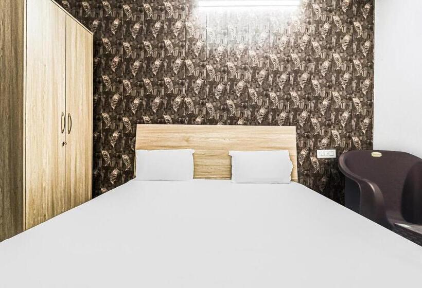 هتل Oyo 82616 Prime Property