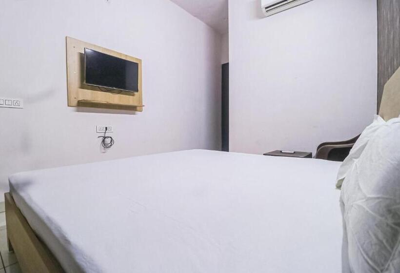 هتل Oyo 82616 Prime Property