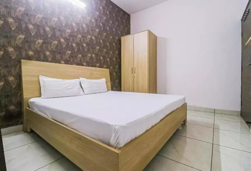 ホテル Oyo 82616 Prime Property