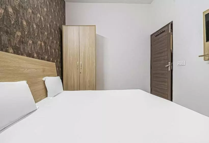 ホテル Oyo 82616 Prime Property